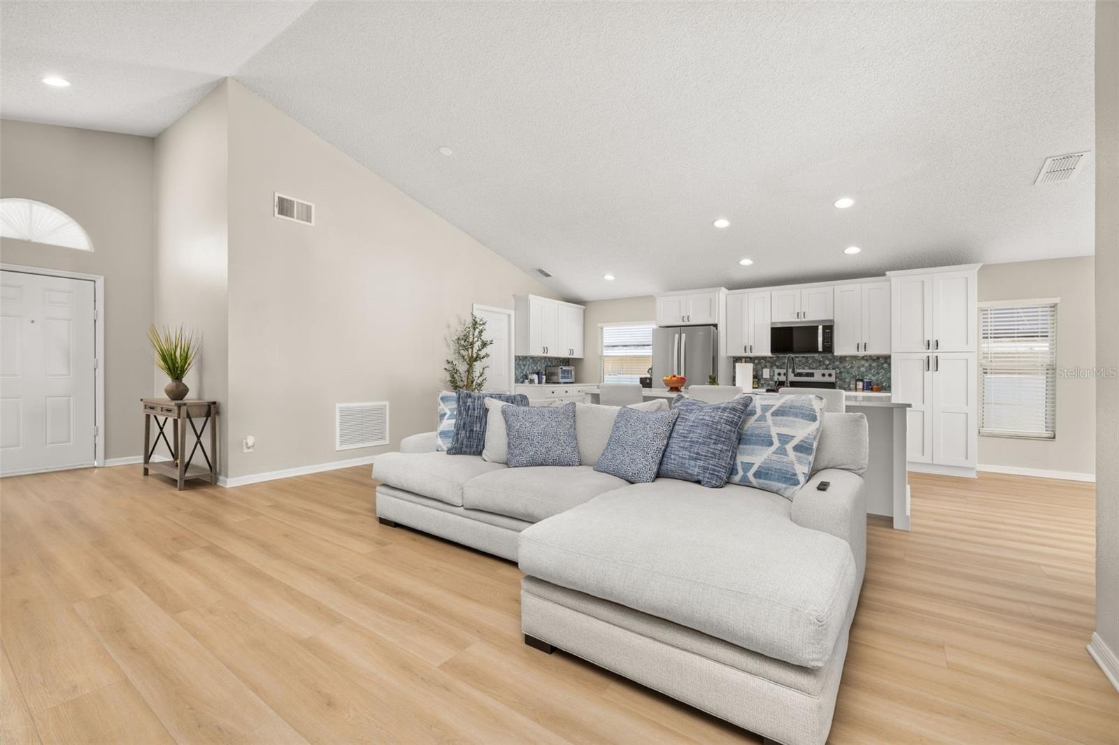 FLORIDA PINES PH 03 - Residential