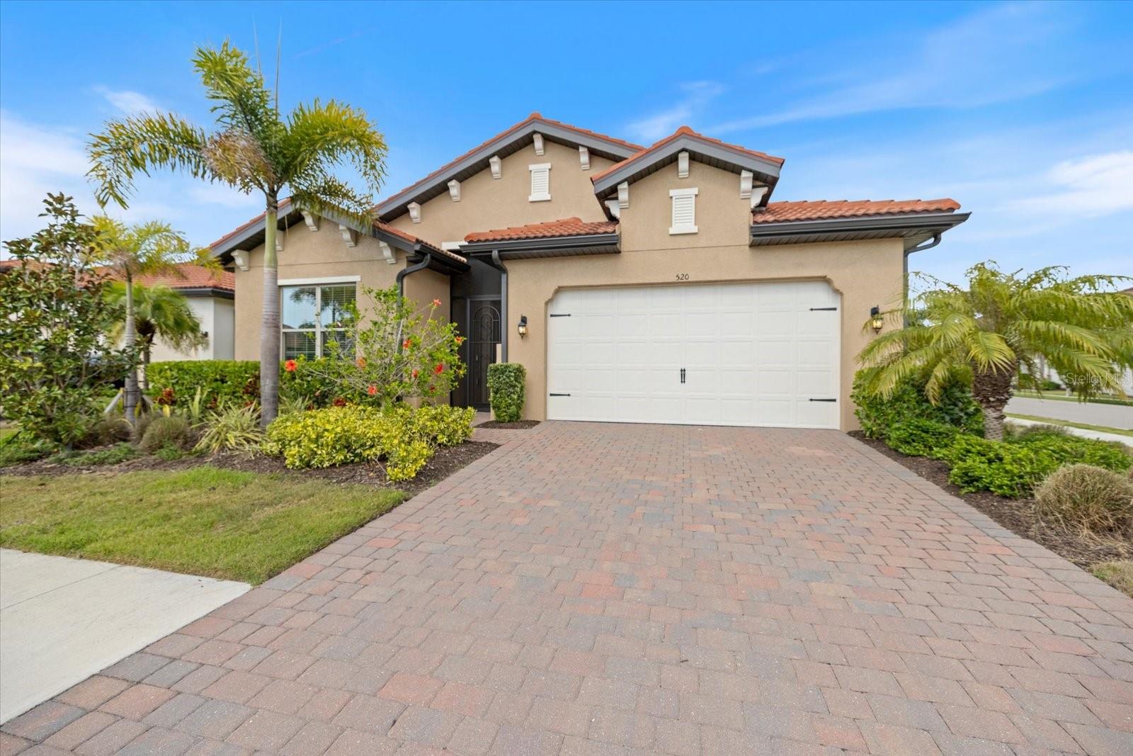 520 MARAVIYA BOULEVARD