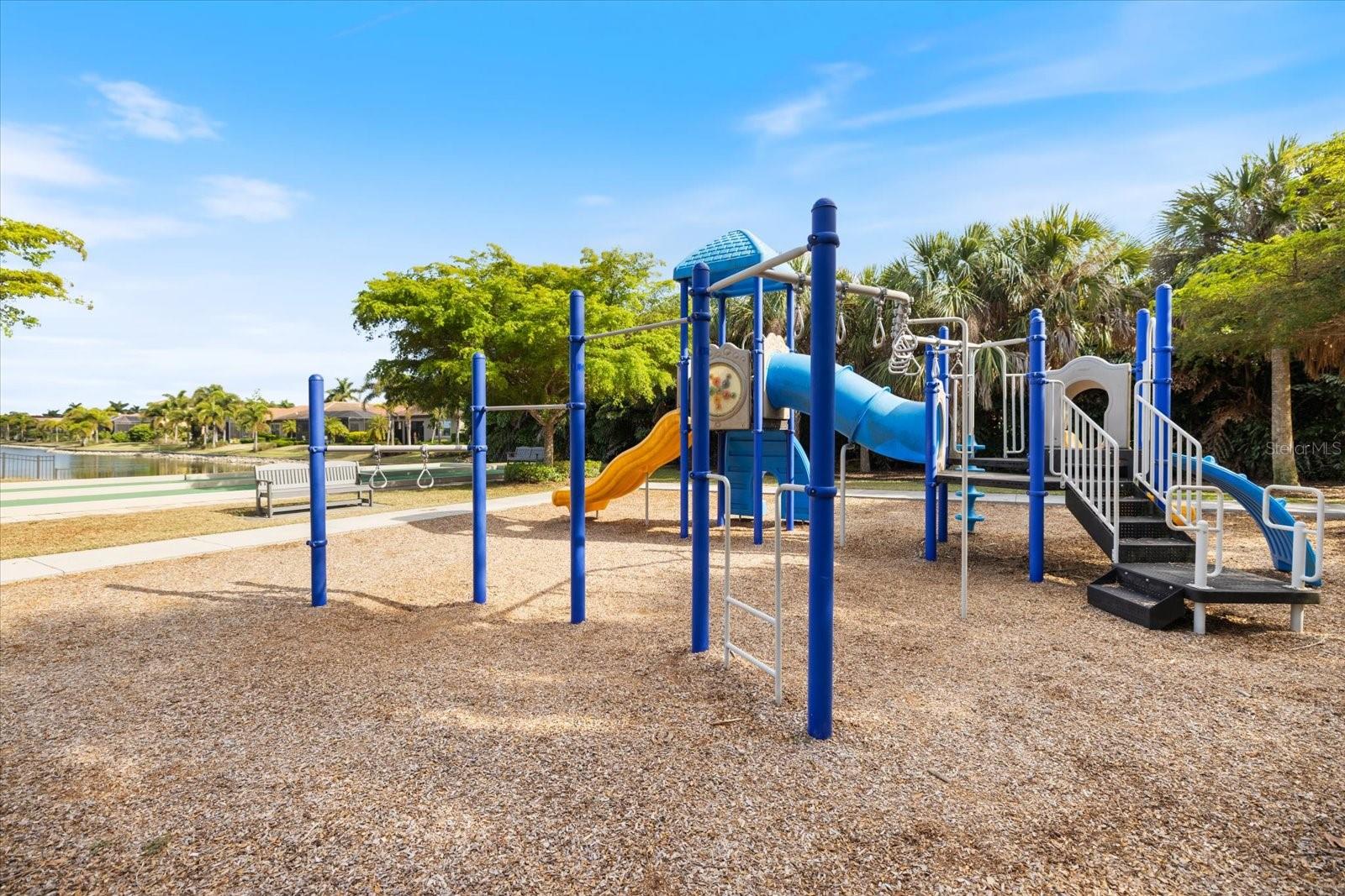 TOSCANA ISLES PH 5 UN 2 - Residential