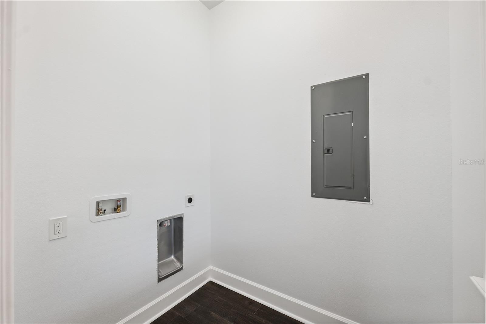 SEA PINES - Residential