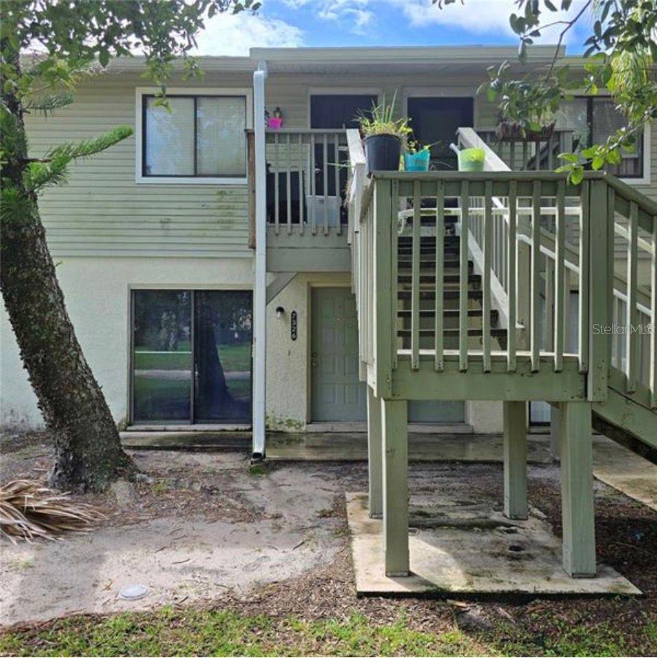 WHISPERWOOD 3 - Residential Lease