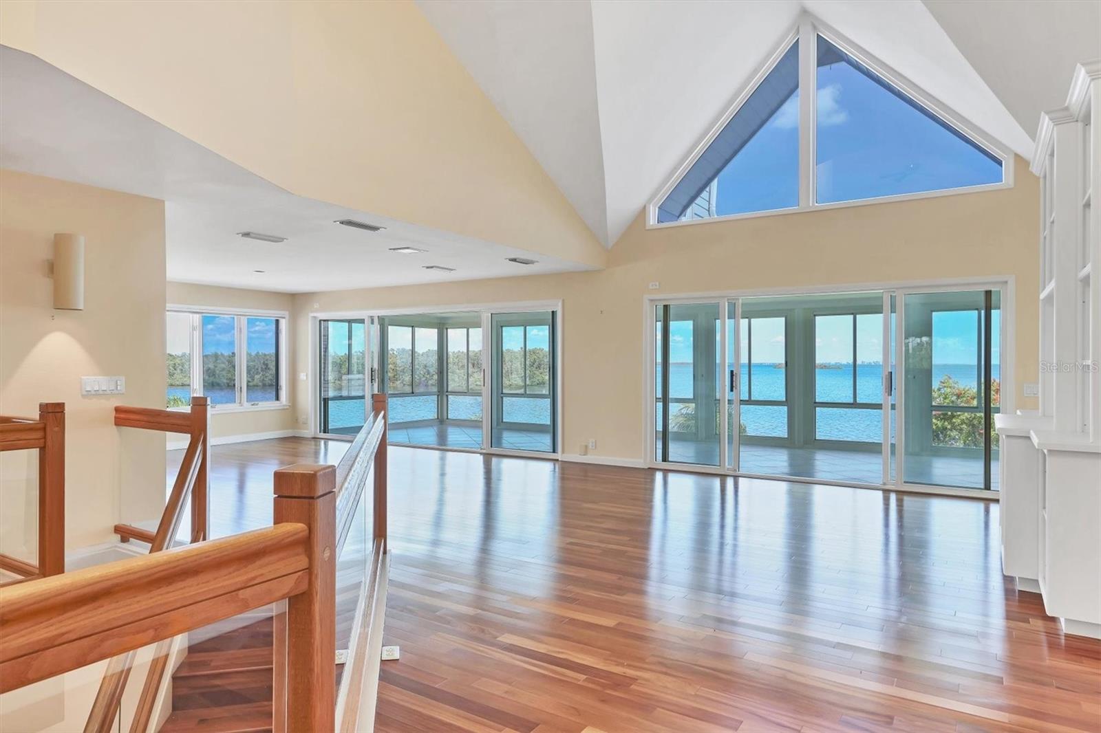 TIDY ISLAND PH I - Residential