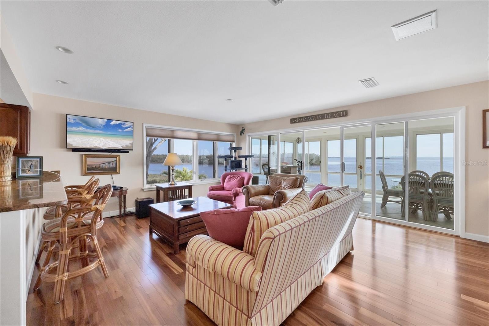 TIDY ISLAND PH I - Residential
