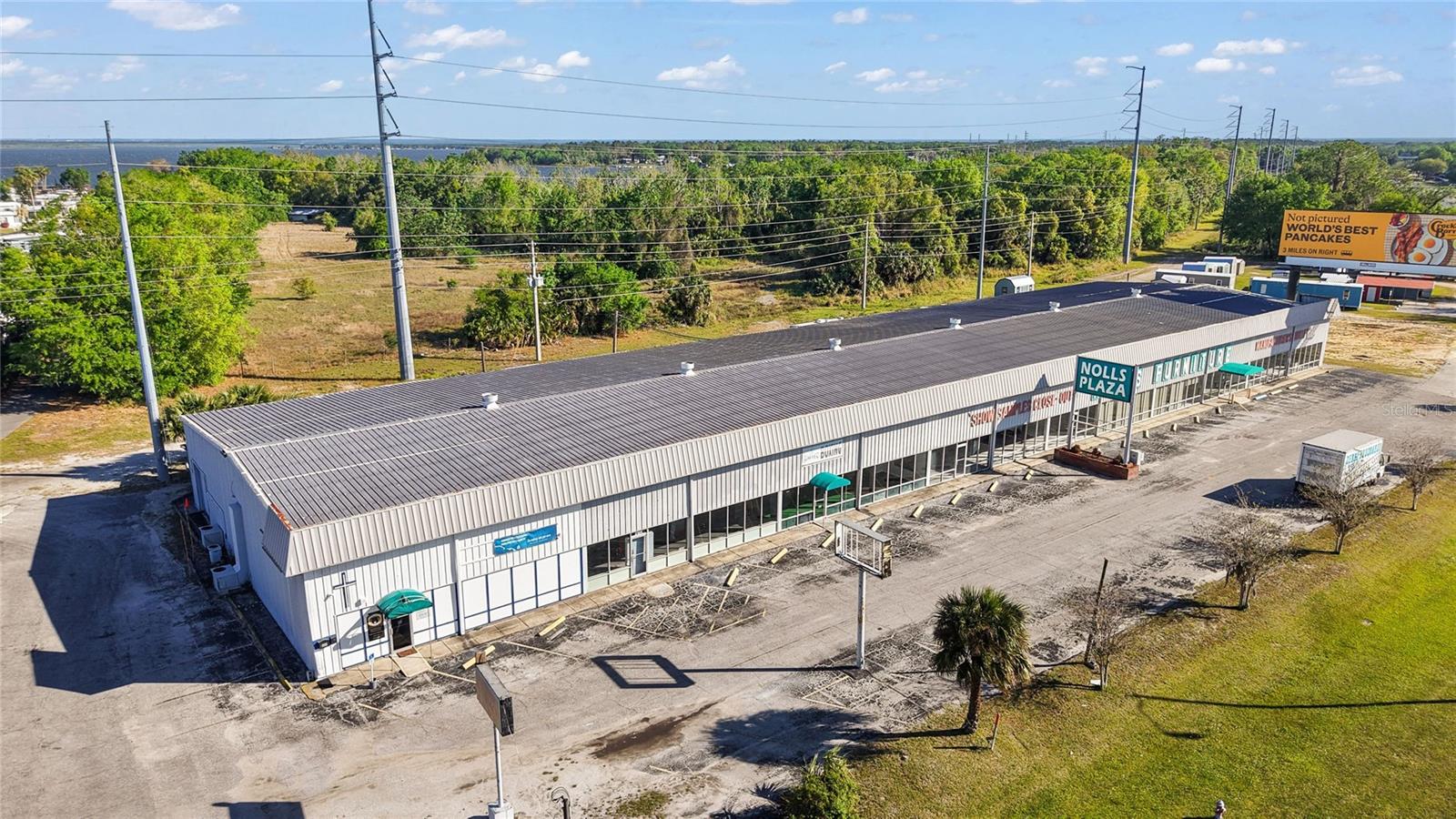 2104 US HIGHWAY 441
