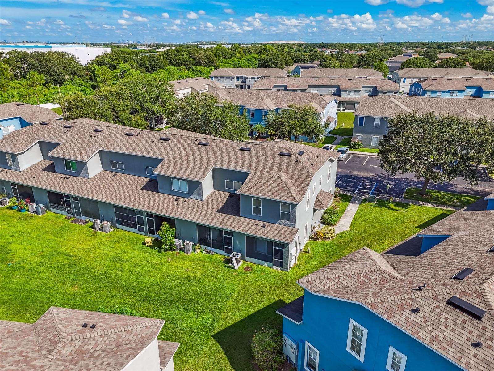 KINGS LAKE TWNHMS - Residential