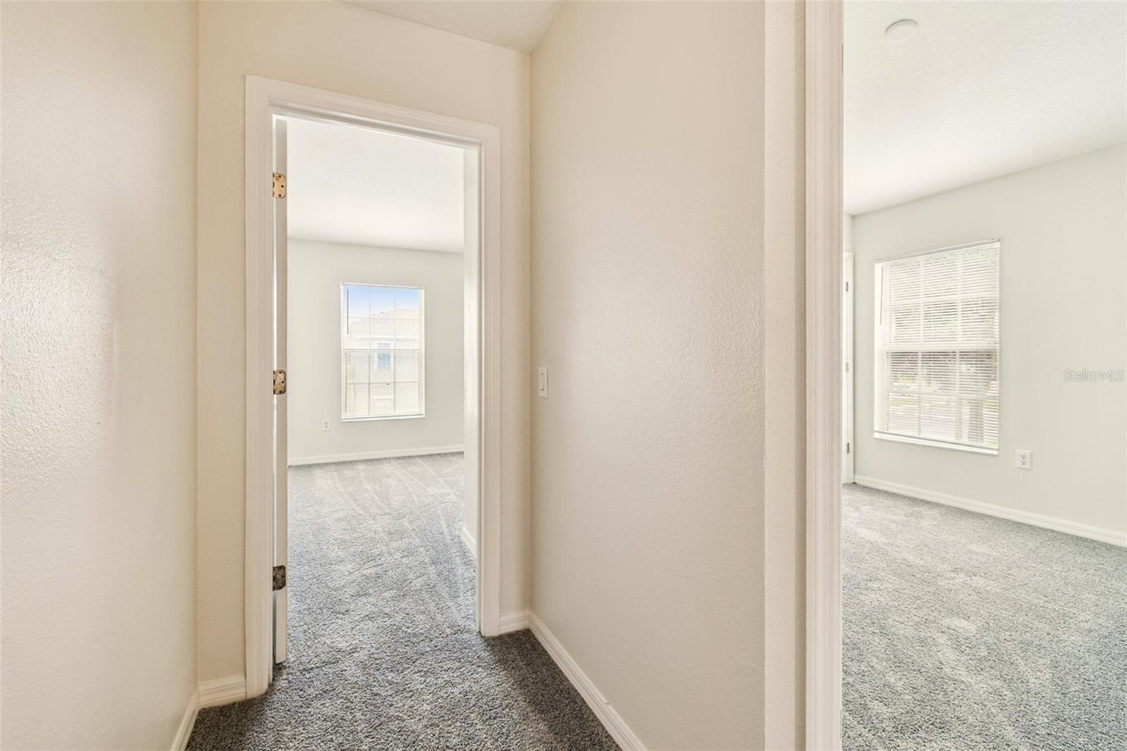 KINGS LAKE TWNHMS - Residential