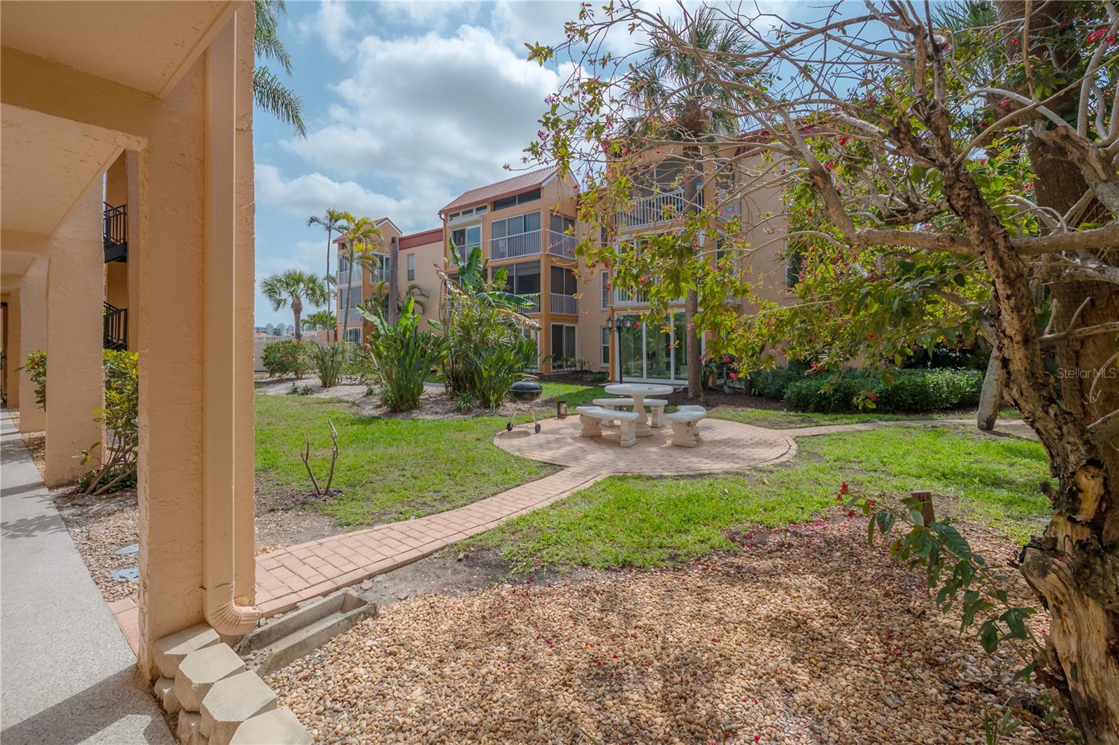 BOCA SHORES CONDO - Residential