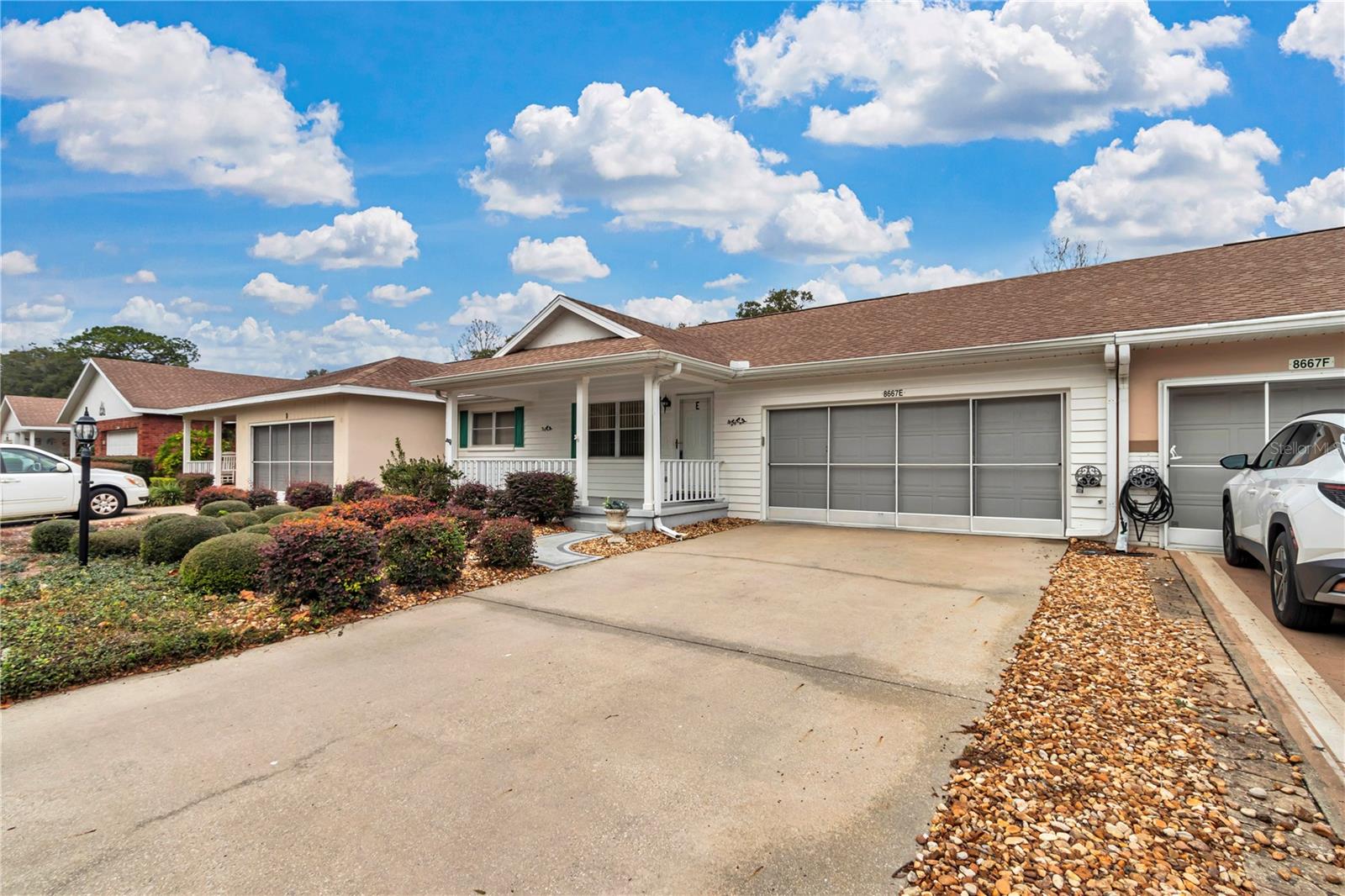 CIRCLE SQUARE WOODS - Residential