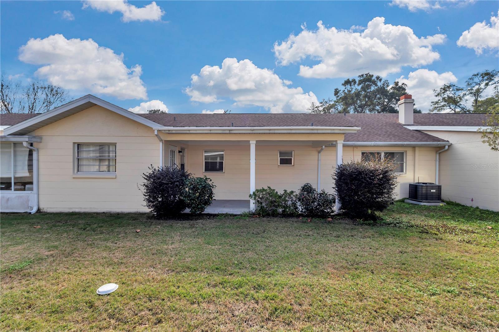 CIRCLE SQUARE WOODS - Residential