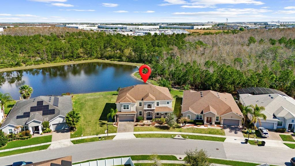 WOODLAND PARK - Residential