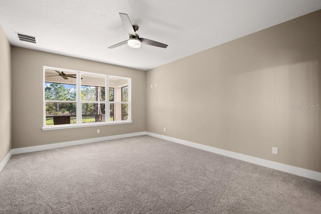 WOODLAND PARK - Residential