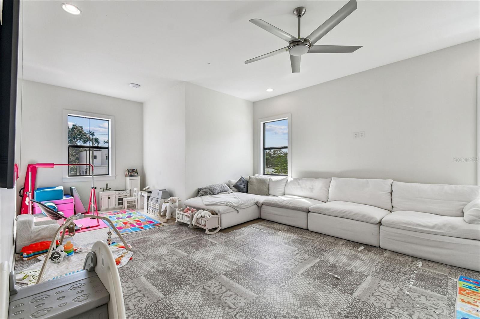 NORMANDEE HEIGHTS - Residential