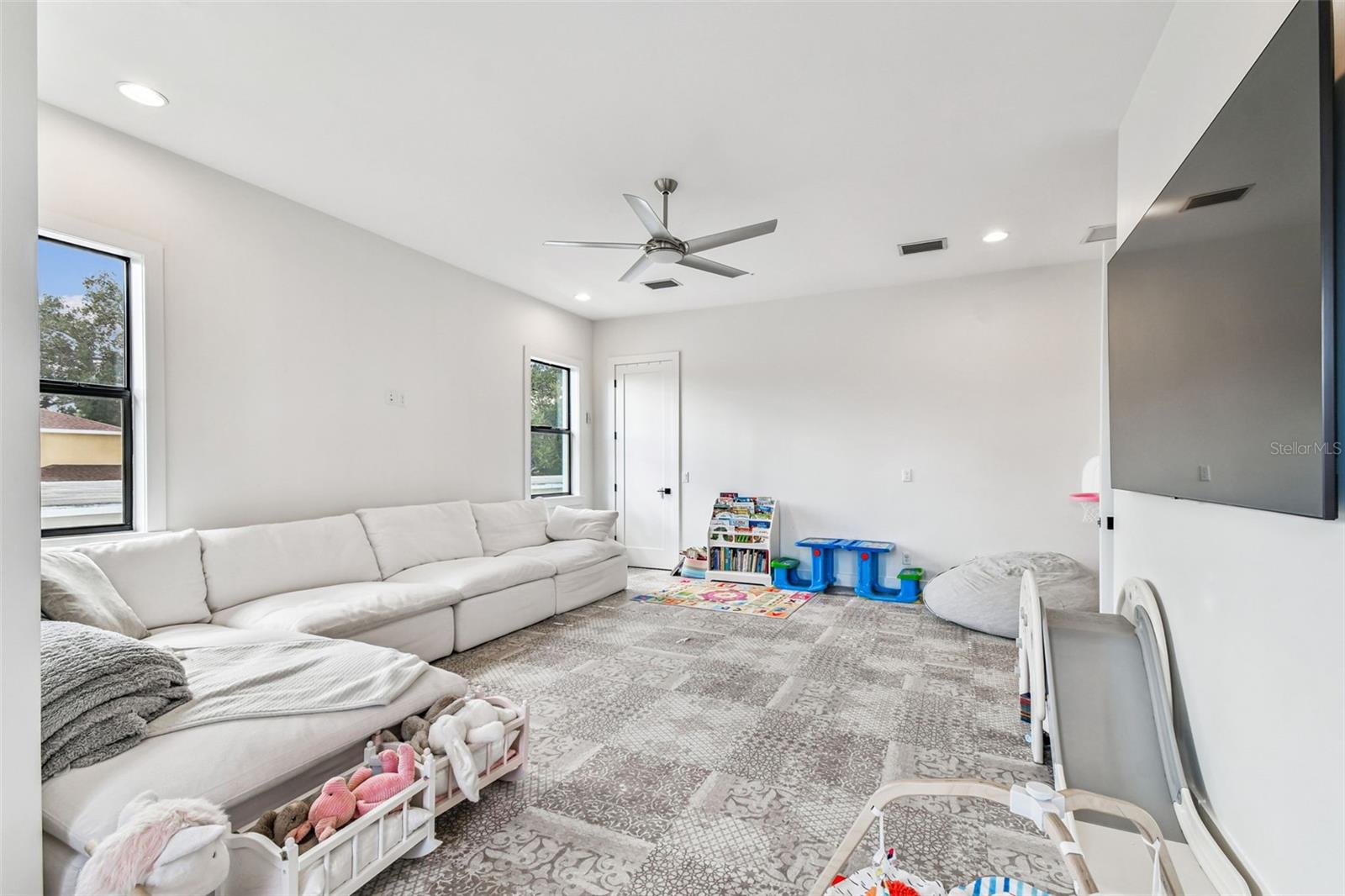 NORMANDEE HEIGHTS - Residential