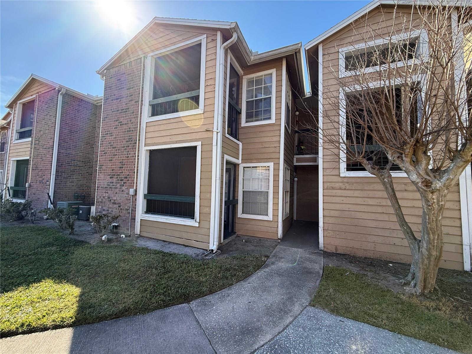 REGENCY GARDENS - Residential