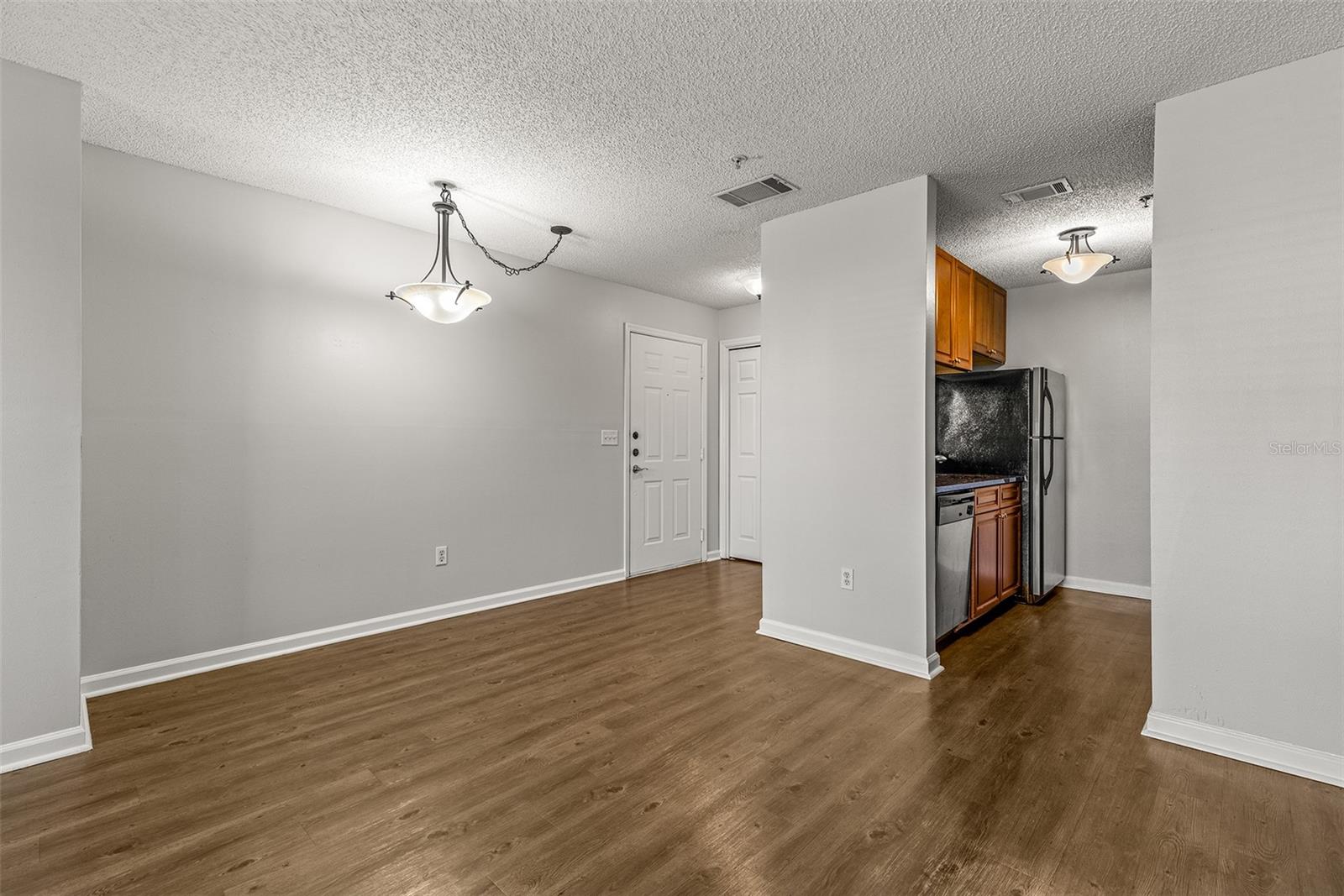 11901 4TH STREET N 6206