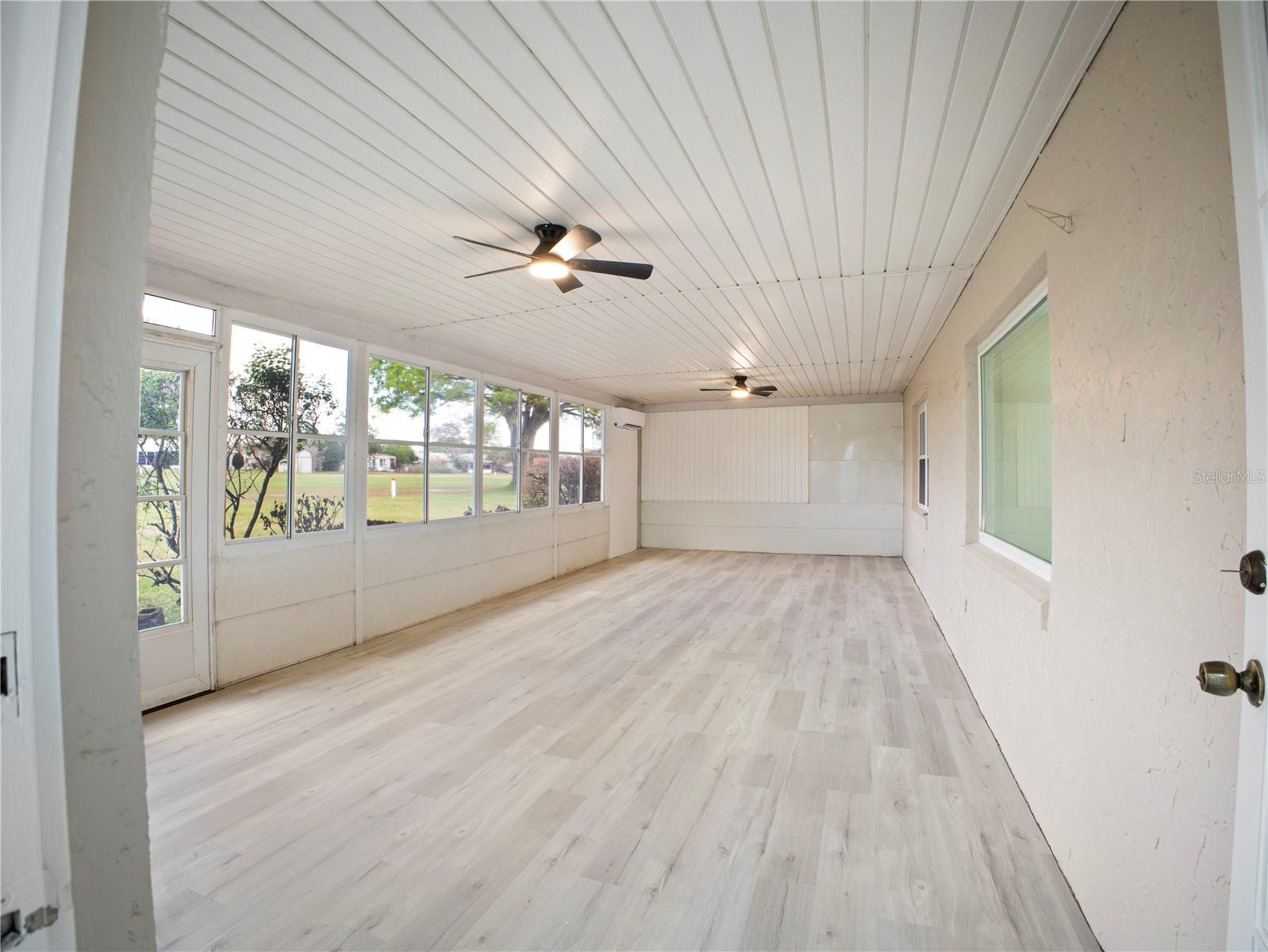 AVON LAKES SUB - Residential