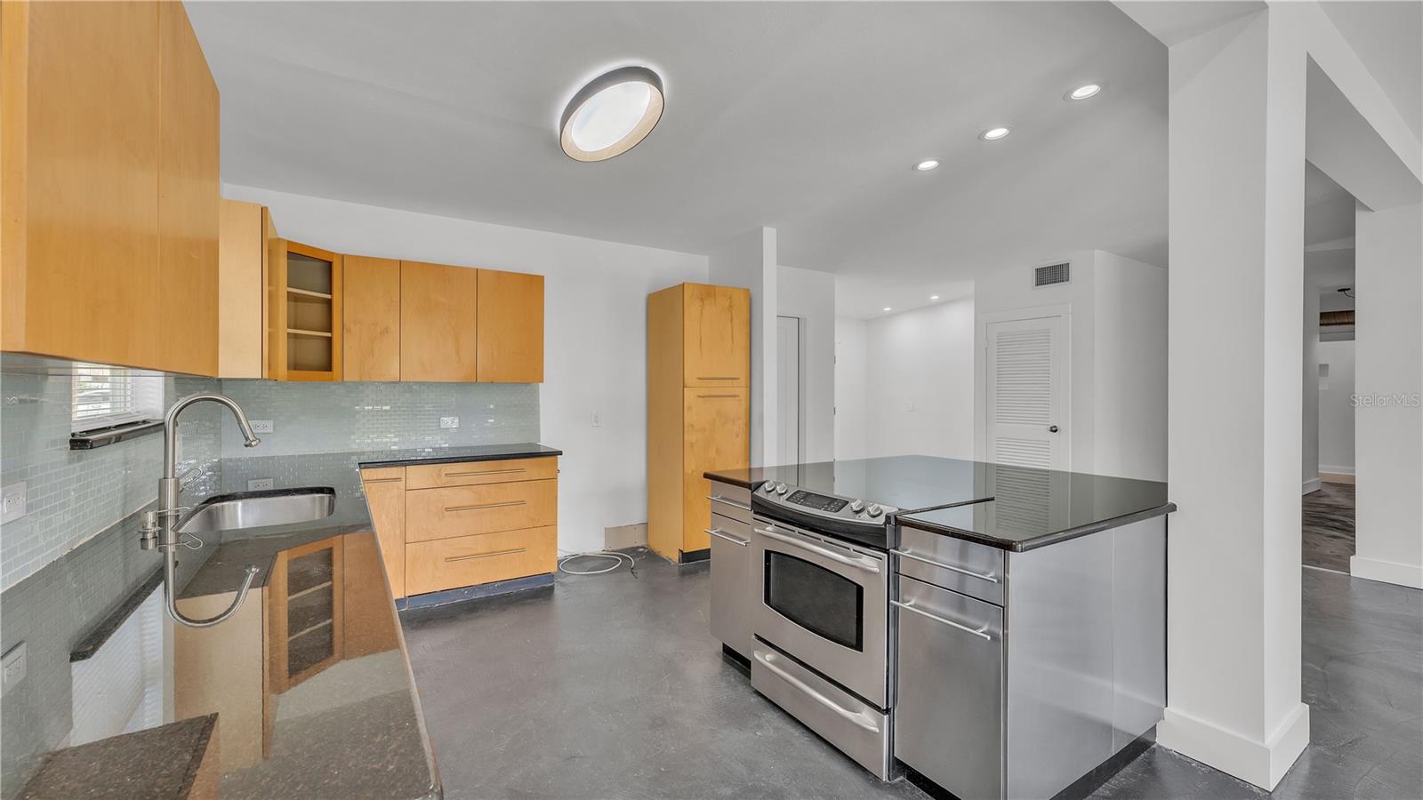 NORTHWOOD TERRACE - Residential Lease