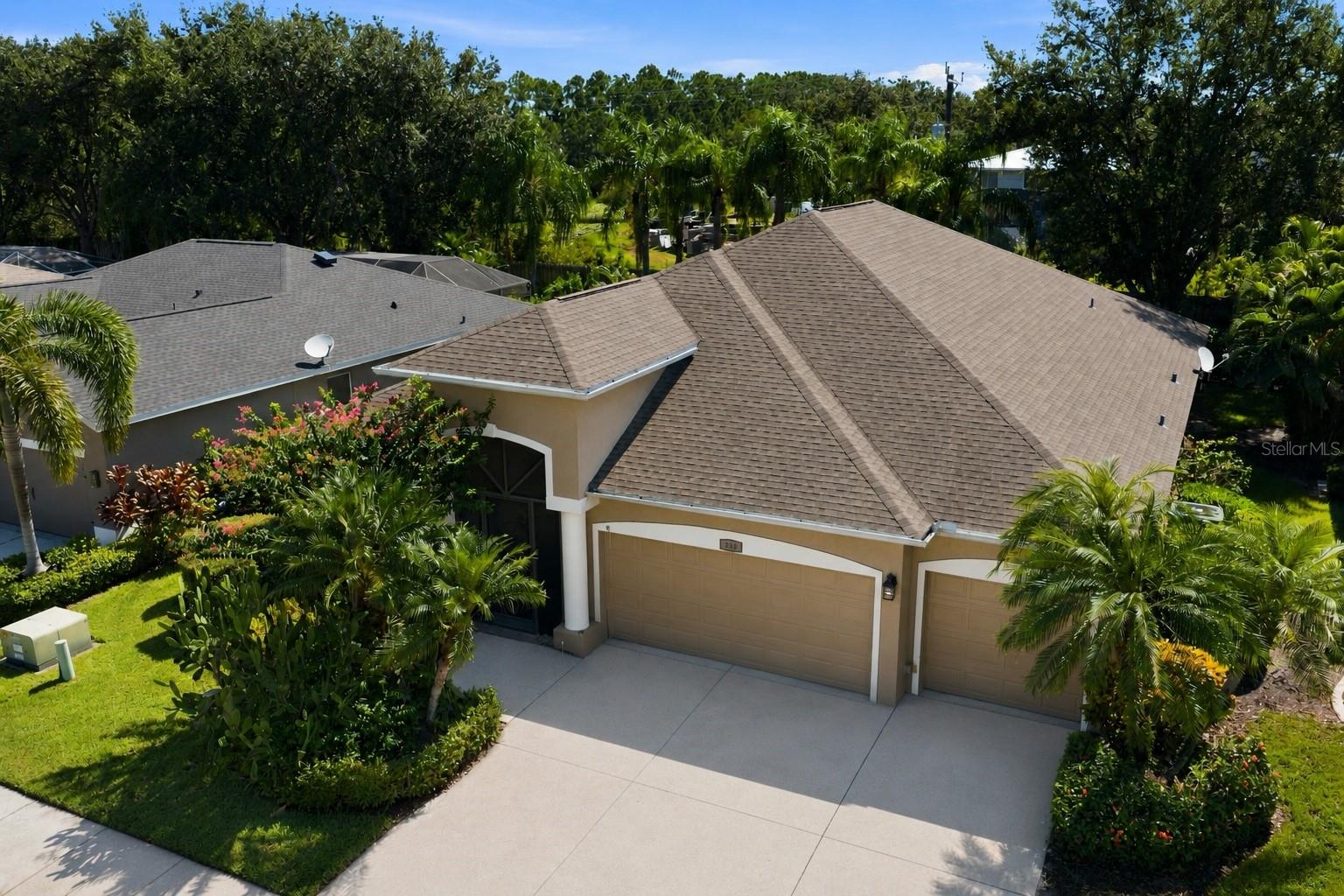295 LONDONDERRY DRIVE