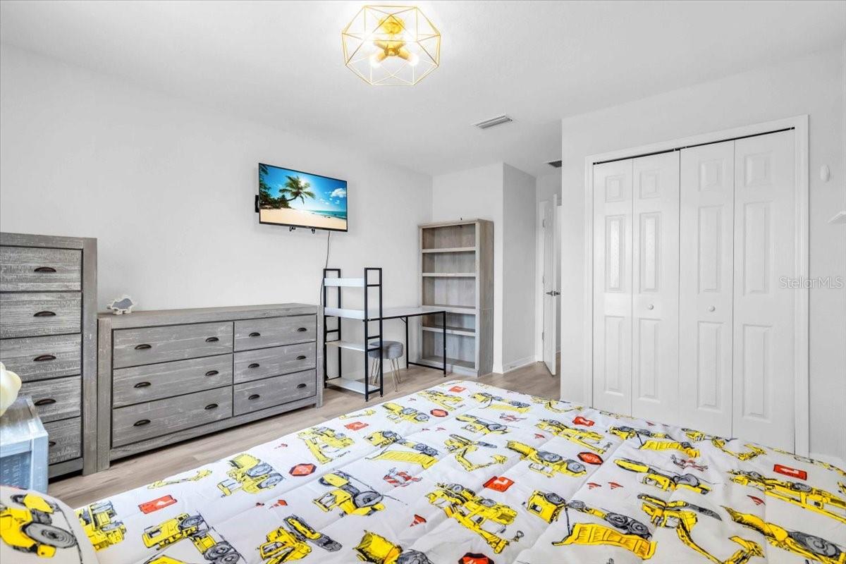STONEYBROOK AT VENICE - Residential