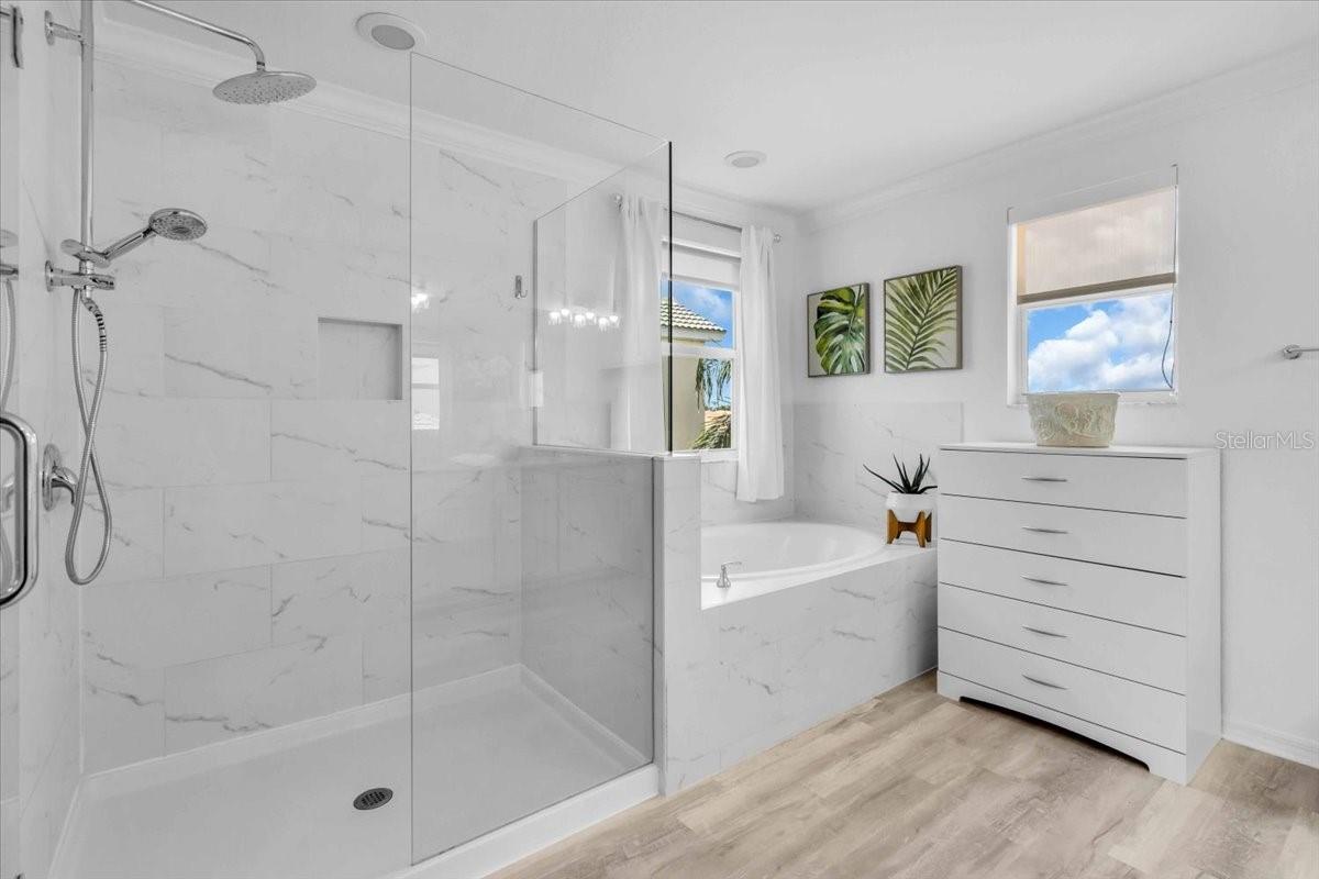 STONEYBROOK AT VENICE - Residential