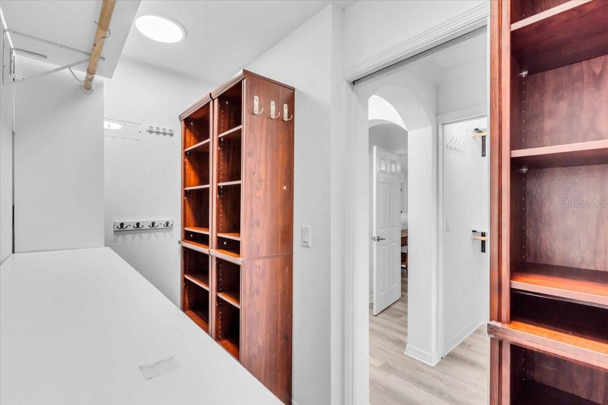 STONEYBROOK AT VENICE - Residential