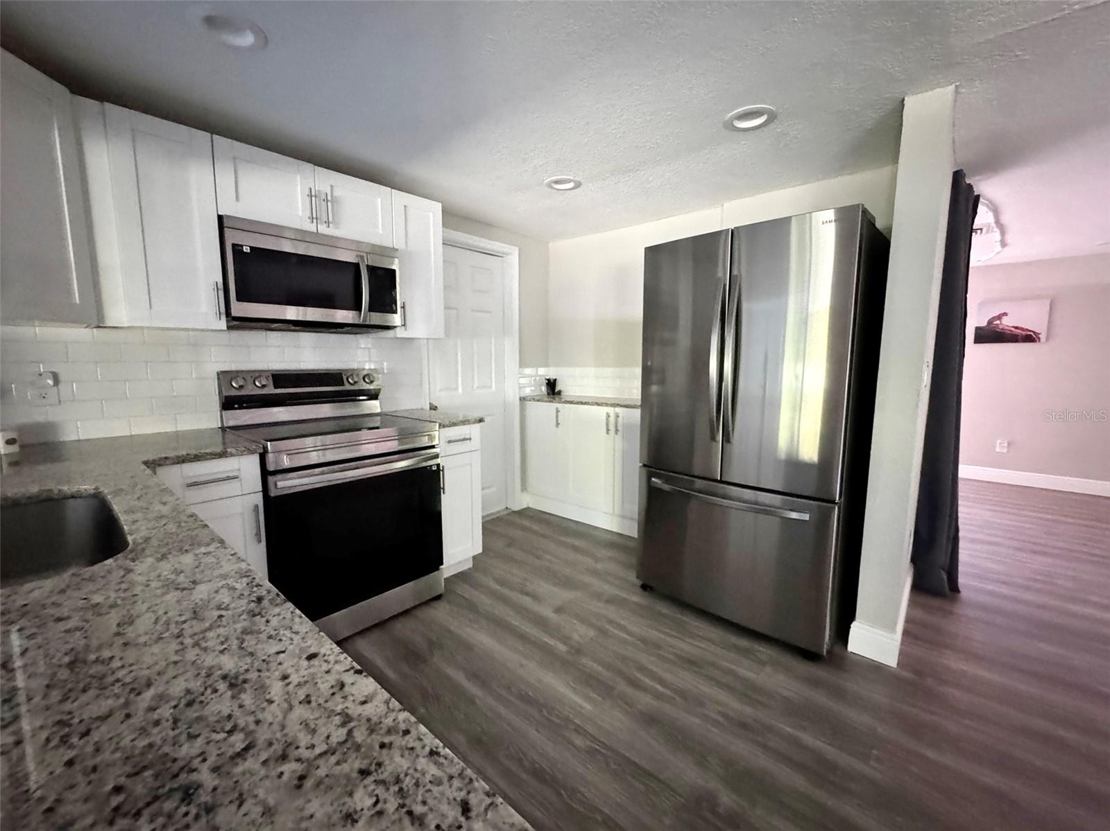 BEACON WOODS VILLAGE - Residential