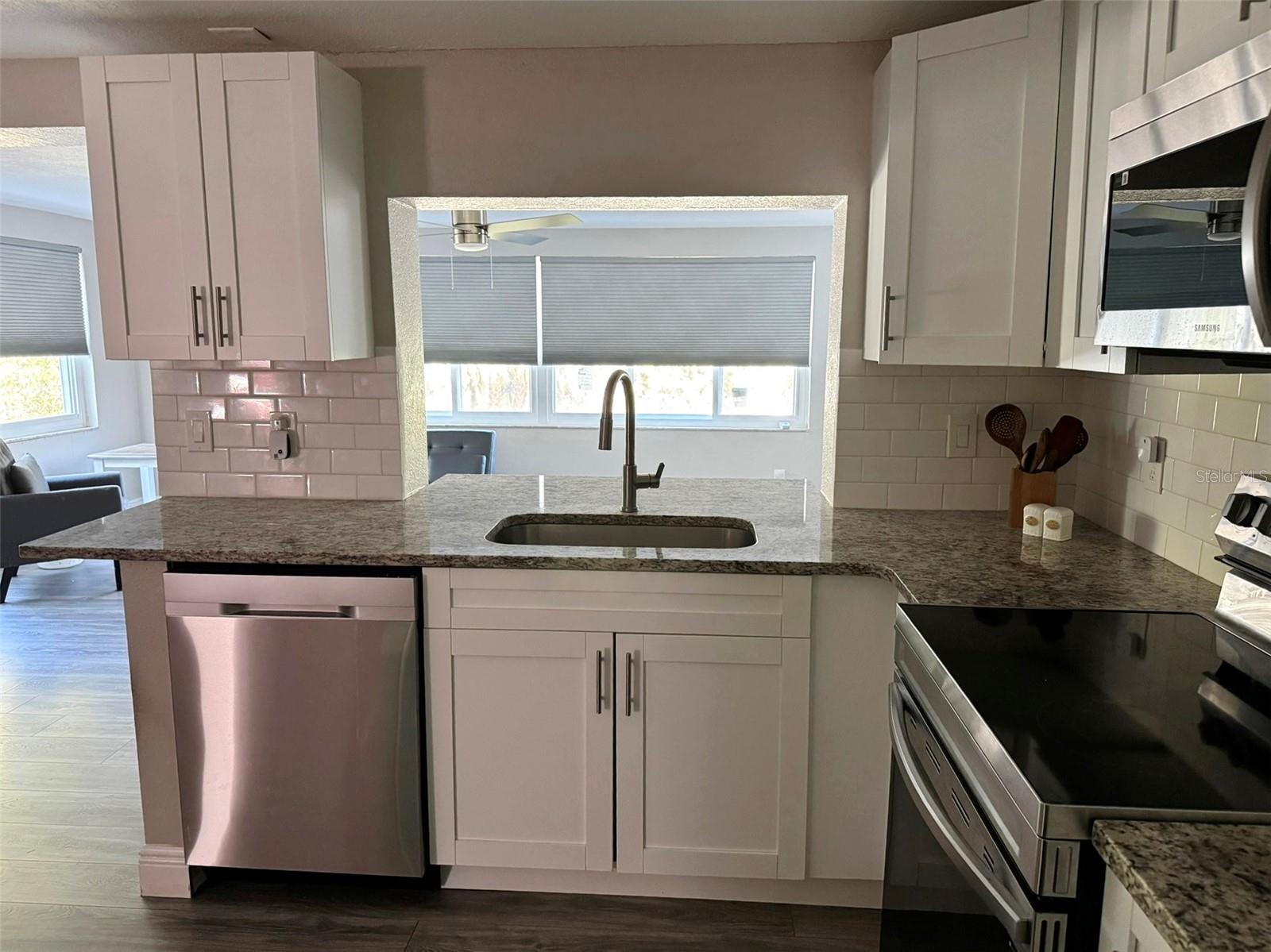 BEACON WOODS VILLAGE - Residential