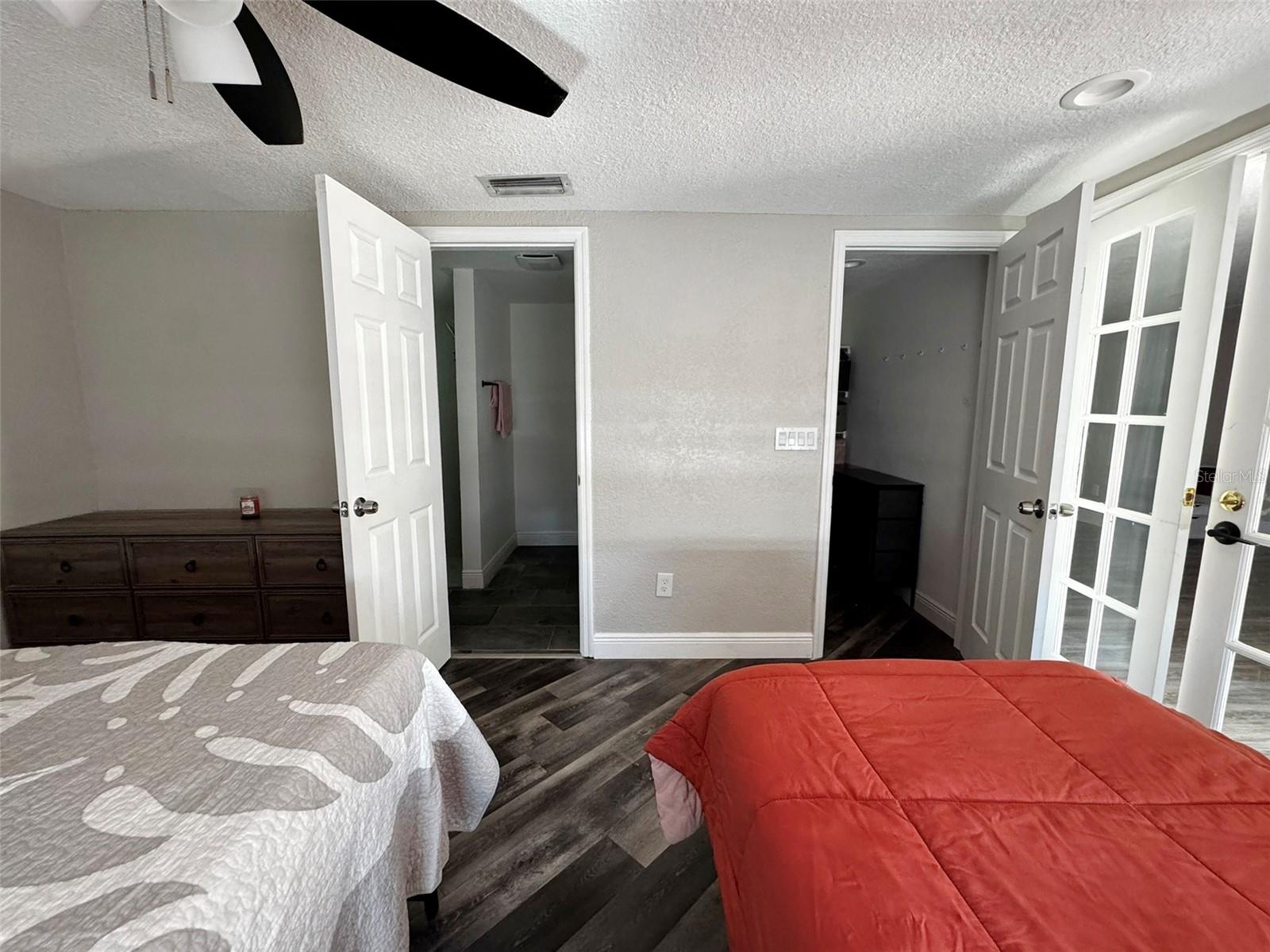 BEACON WOODS VILLAGE - Residential