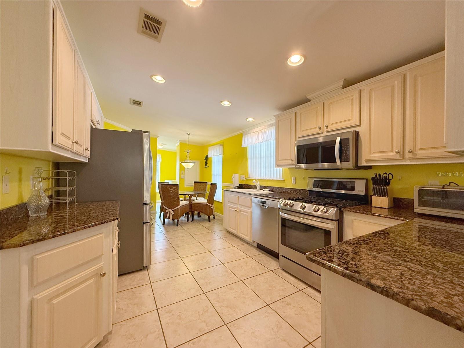 606 | CARIBBEAN ISLES RESIDENTIAL COOPERATIVE - Residential