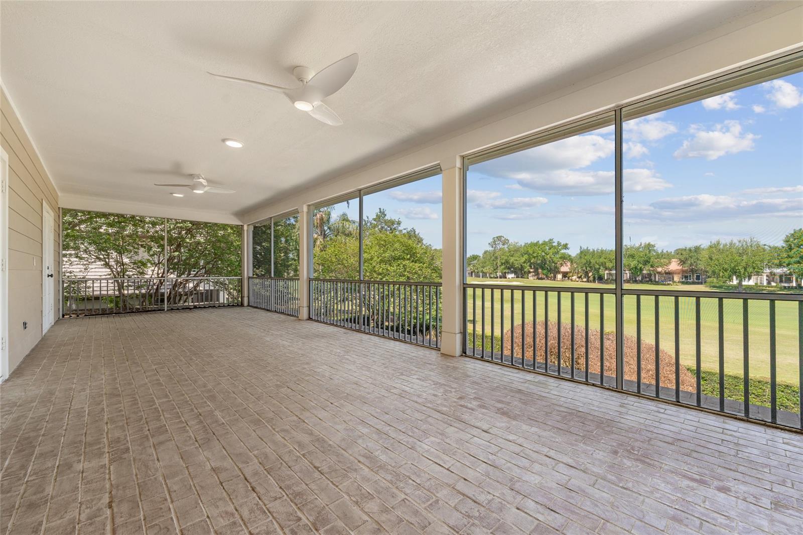 KEENES POINTE - Residential