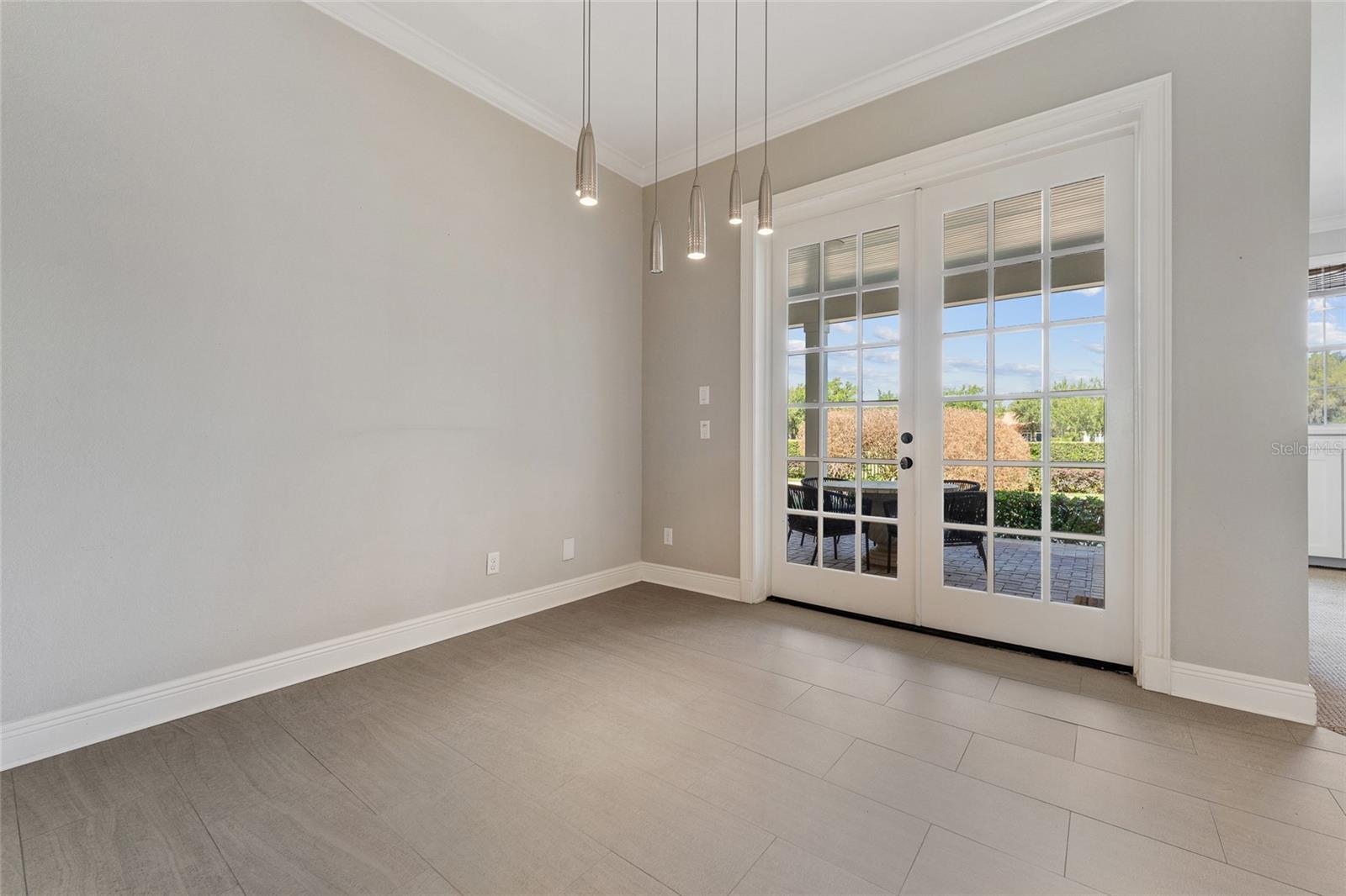 KEENES POINTE - Residential