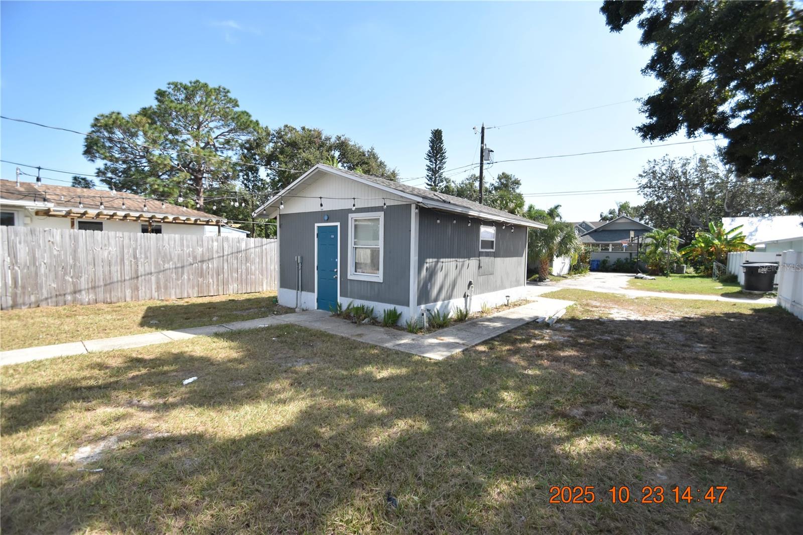 INTER BAY - Residential Lease