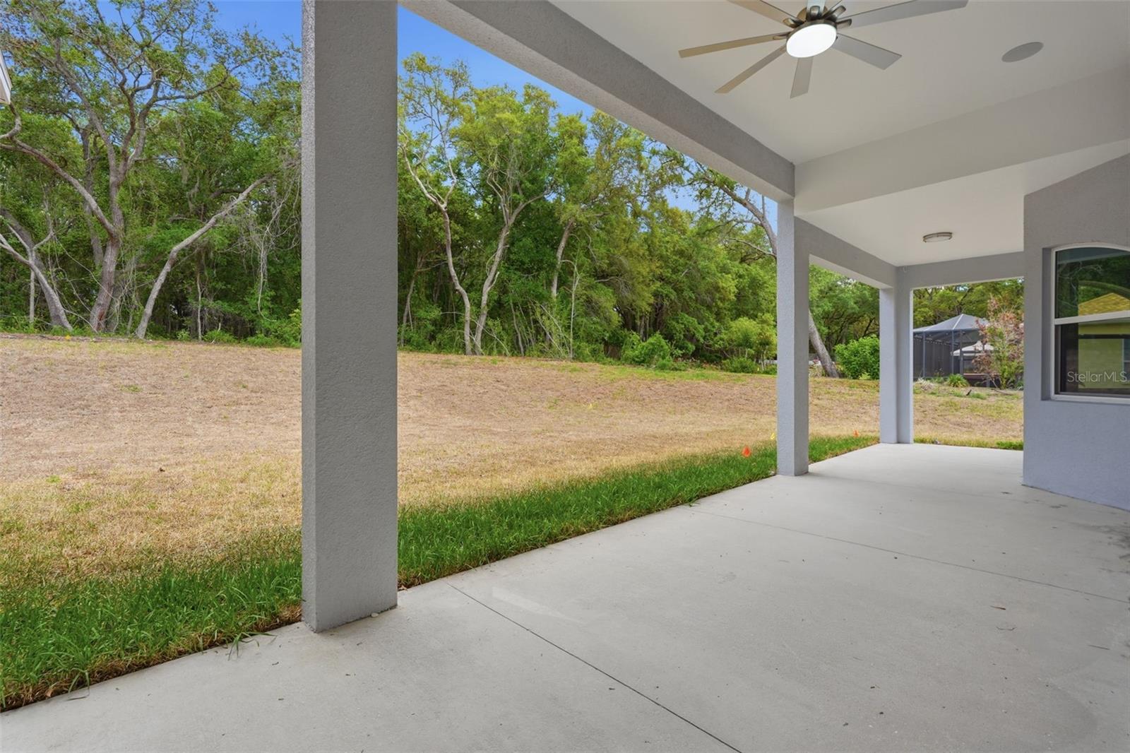 HAMPTON HILLS - Residential