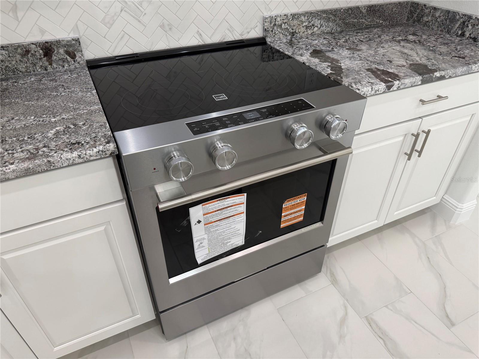 HAMPTON HILLS - Residential