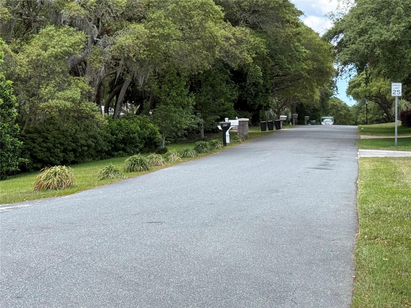 HAMPTON HILLS - Residential