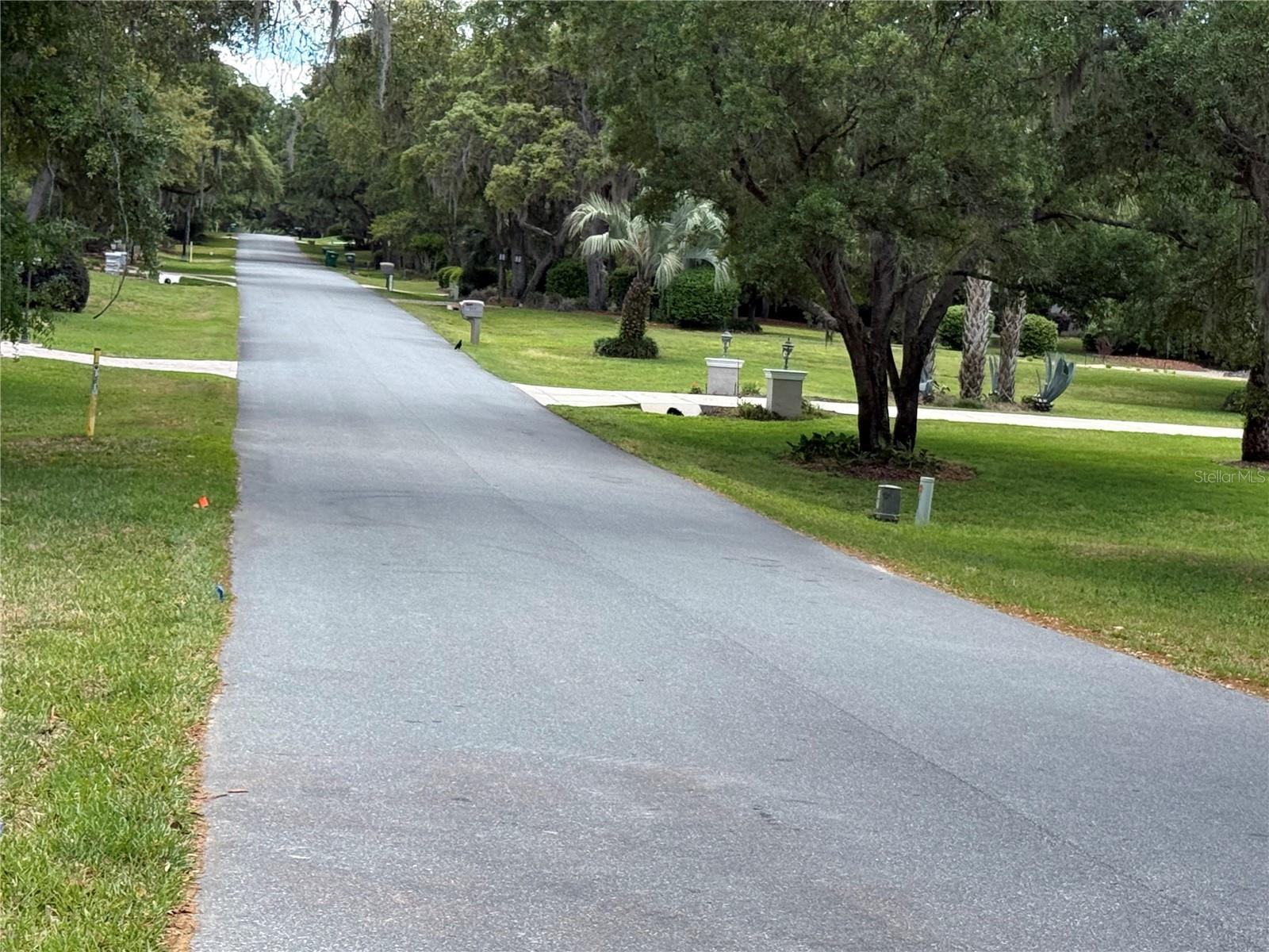 HAMPTON HILLS - Residential