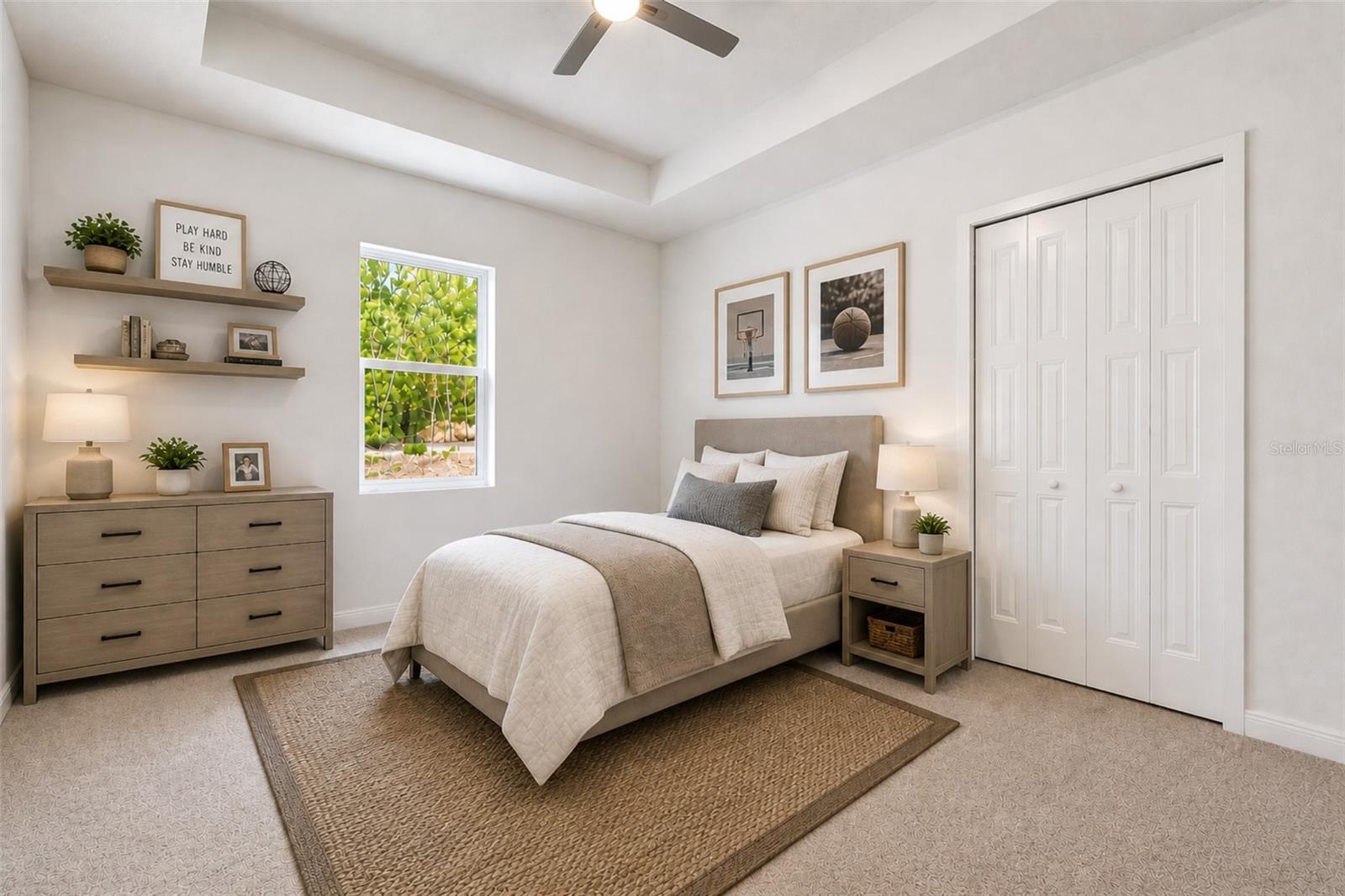 HAMPTON HILLS - Residential