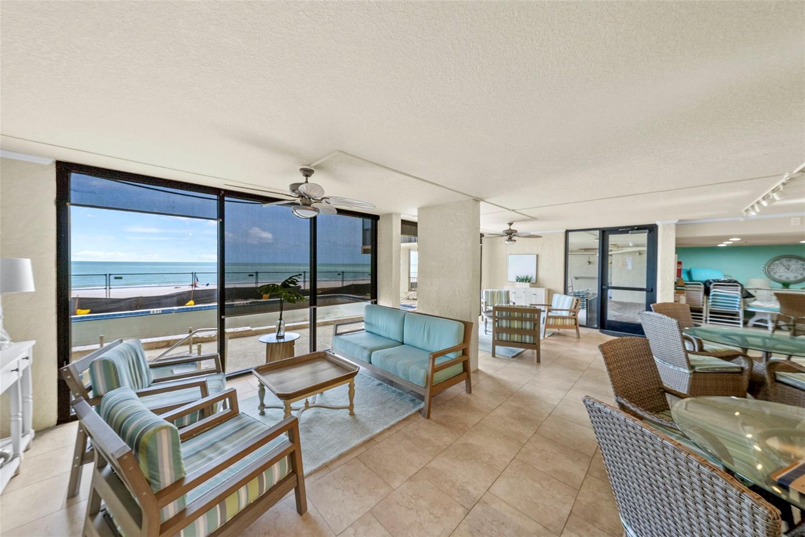 SHORES OF MADEIRA CONDO - Residential