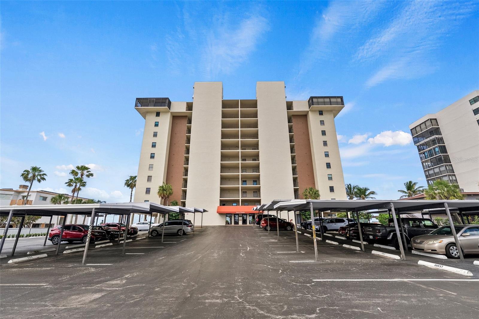 SHORES OF MADEIRA CONDO - Residential