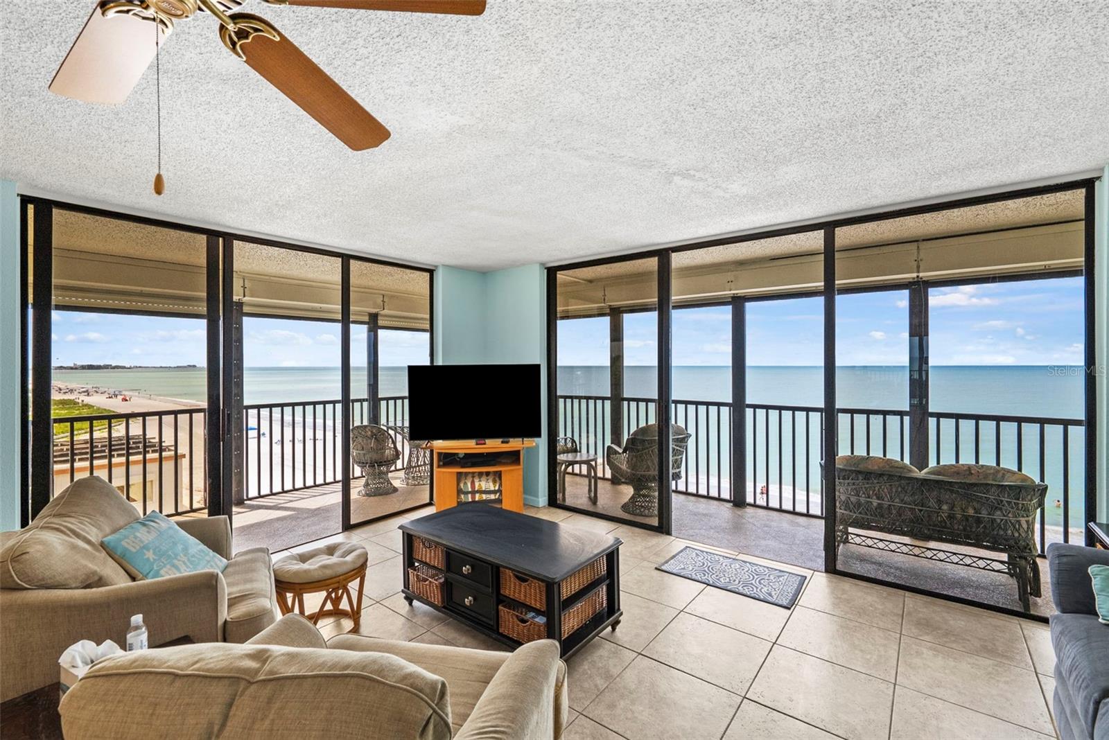 SHORES OF MADEIRA CONDO - Residential