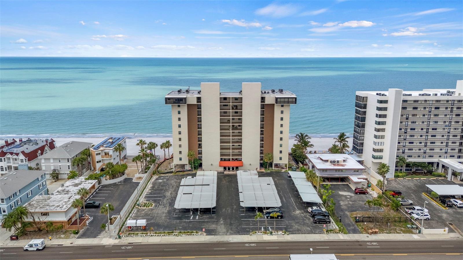SHORES OF MADEIRA CONDO - Residential