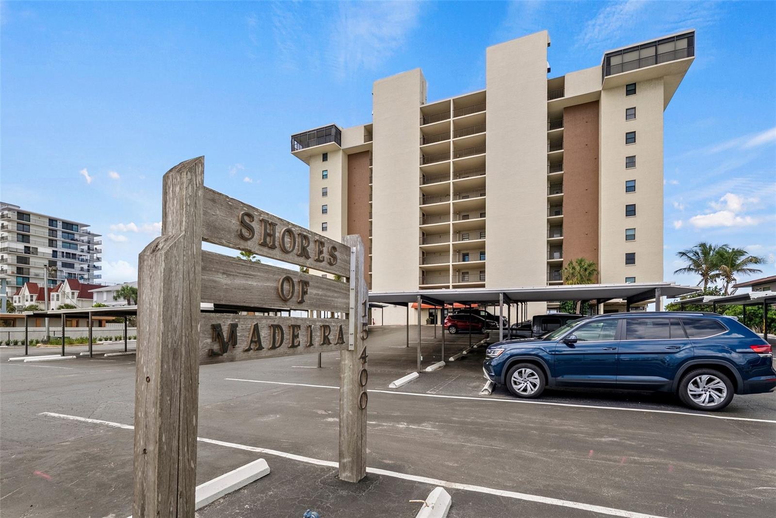 SHORES OF MADEIRA CONDO - Residential