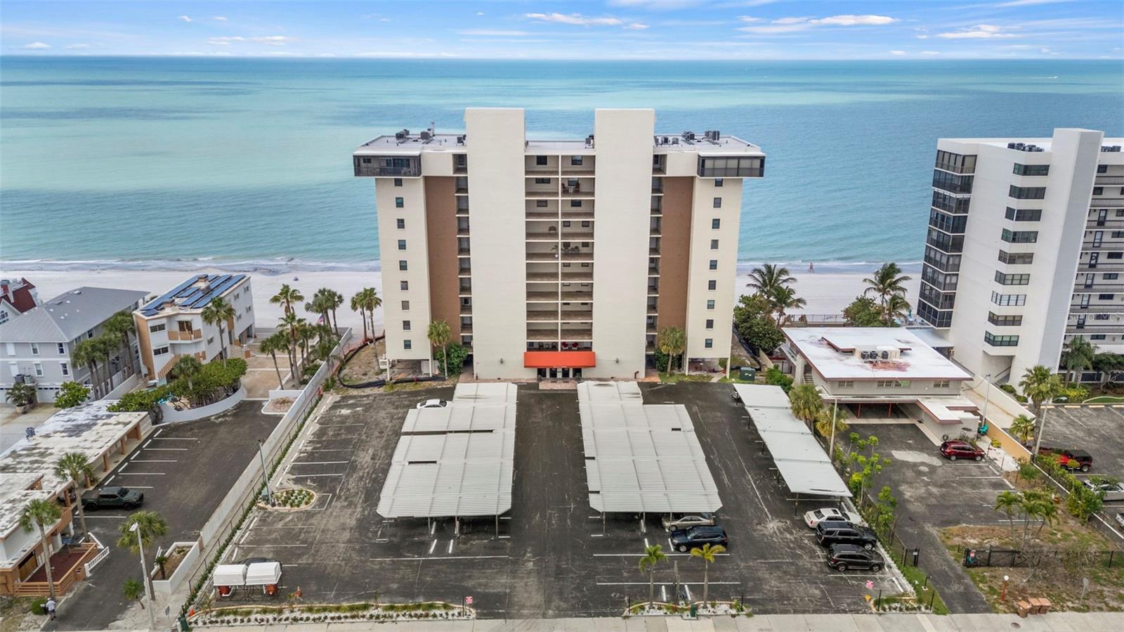 SHORES OF MADEIRA CONDO - Residential