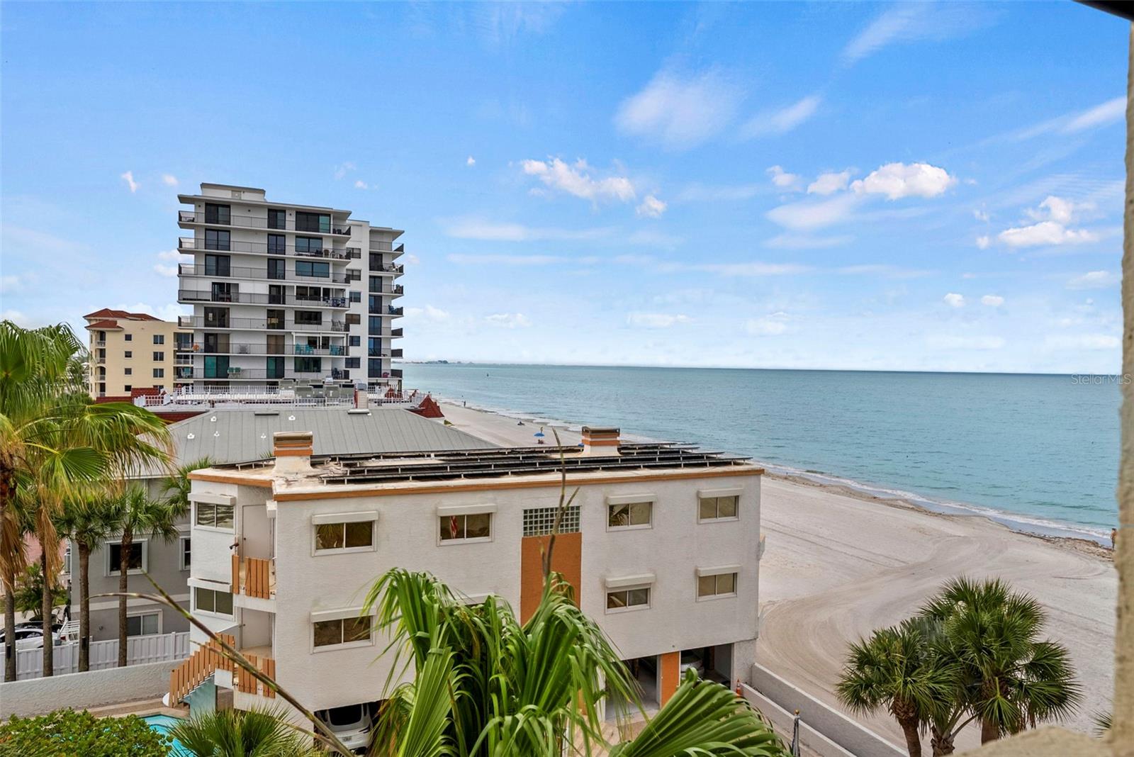 SHORES OF MADEIRA CONDO - Residential