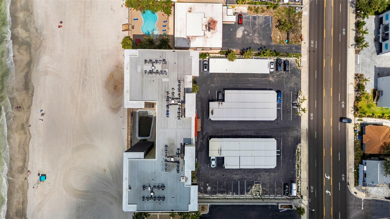 SHORES OF MADEIRA CONDO - Residential
