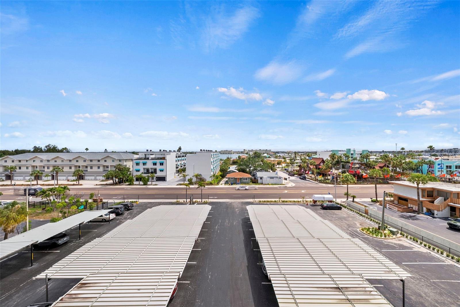 SHORES OF MADEIRA CONDO - Residential