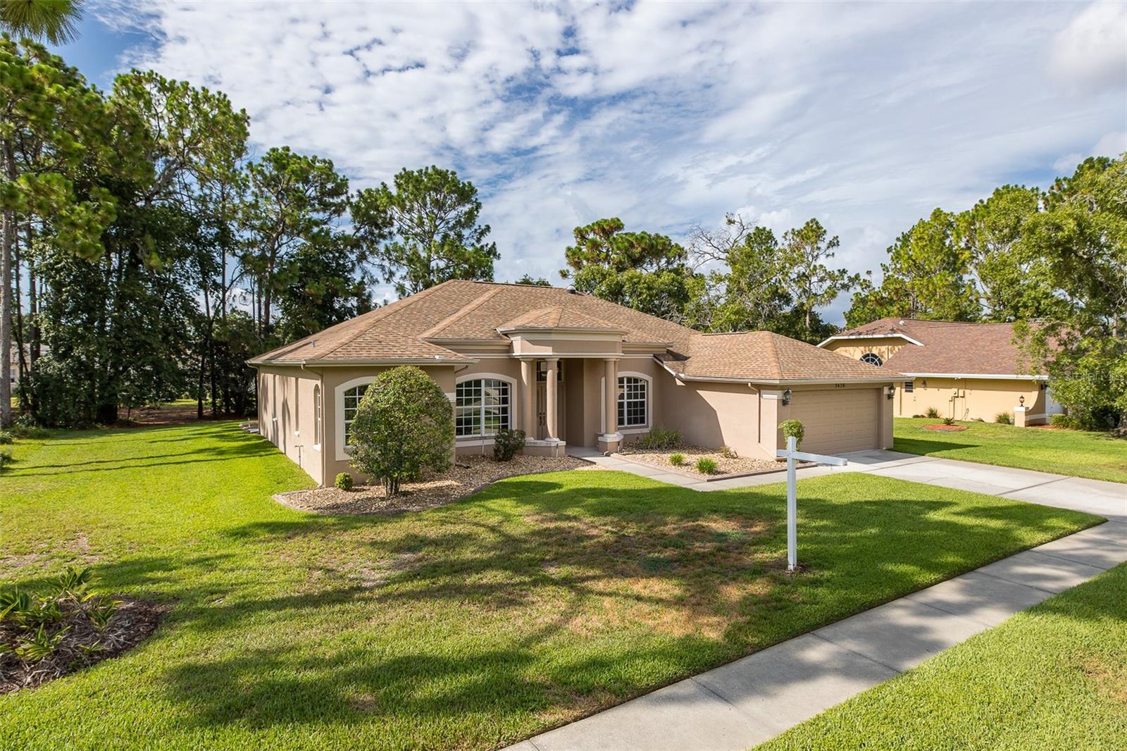 5436 CHAMPIONSHIP CUP LANE