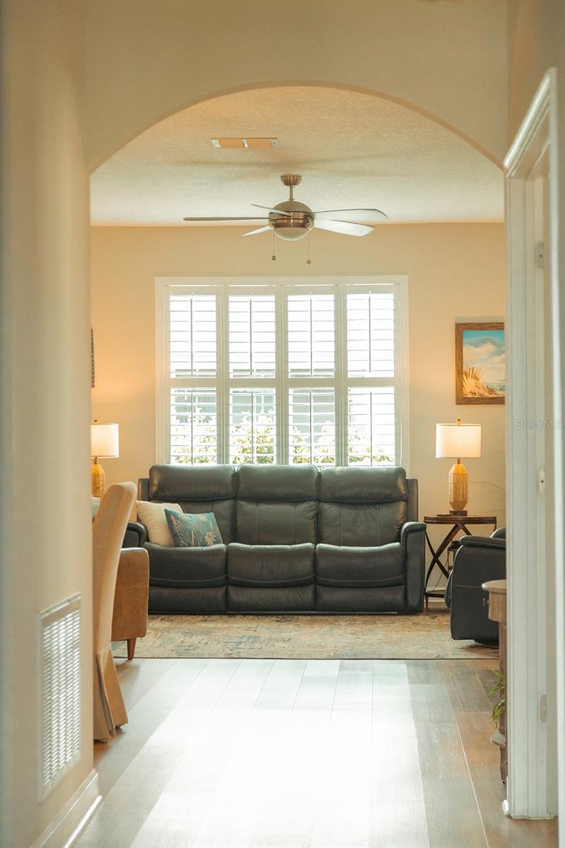 TRADITIONS PH 02 - Residential