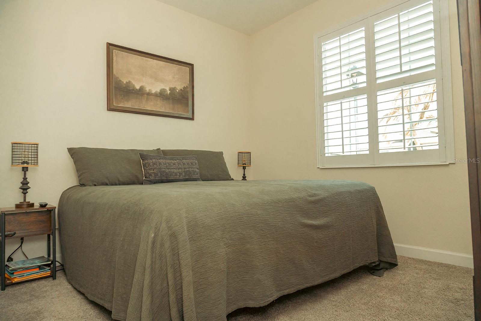 TRADITIONS PH 02 - Residential