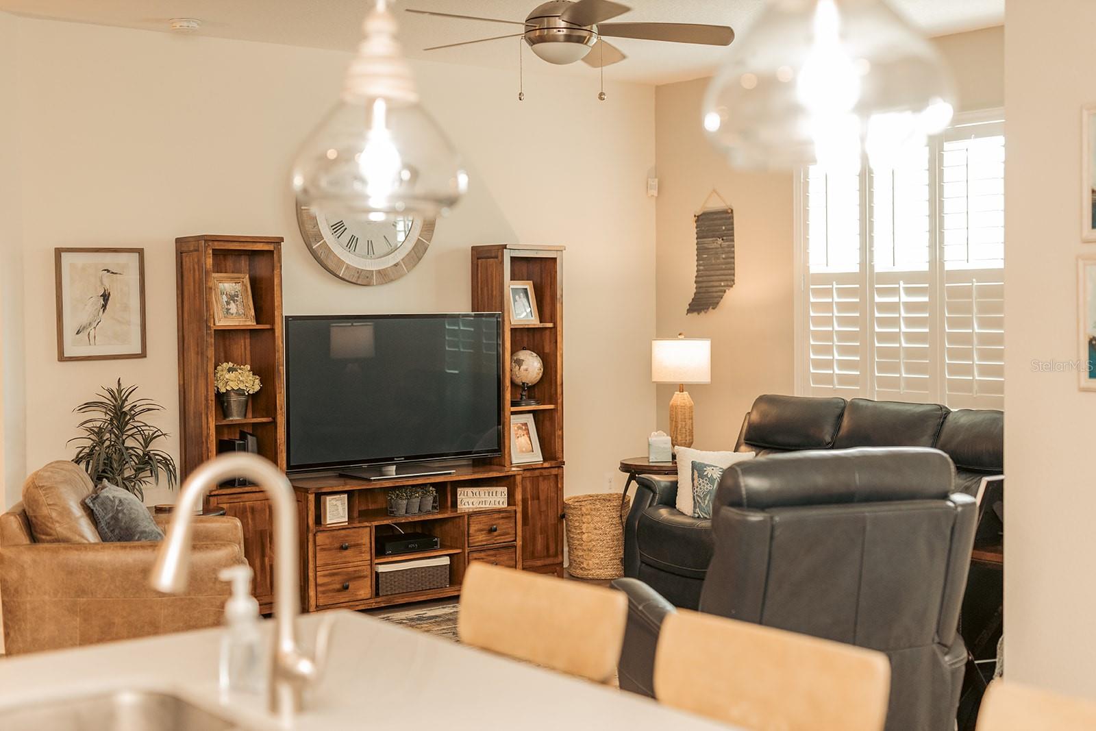 TRADITIONS PH 02 - Residential